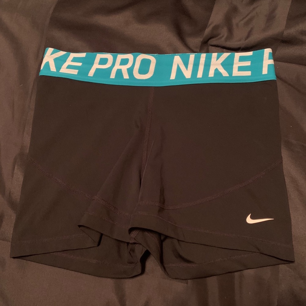 Nike Women's Pro 3'' Shorts